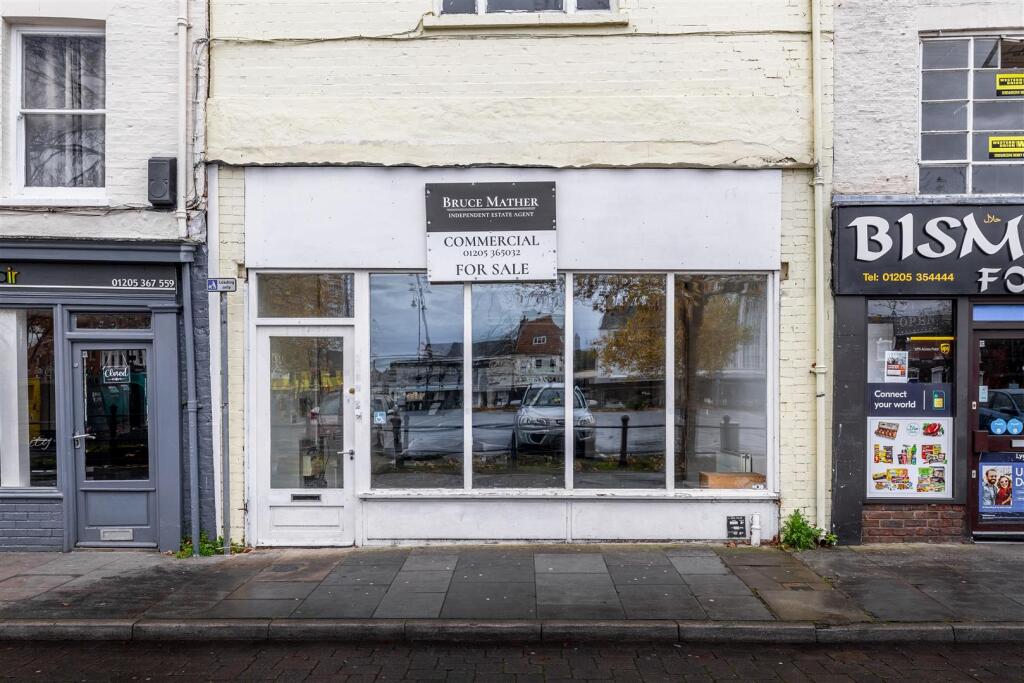 Main image of property: Wide Bargate, Boston