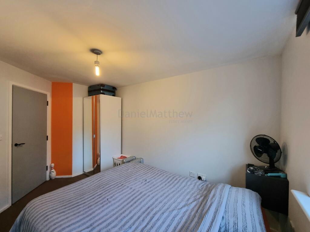 Additional property image - Longacres, Bridgend, Bridgend County. CF31 2DH