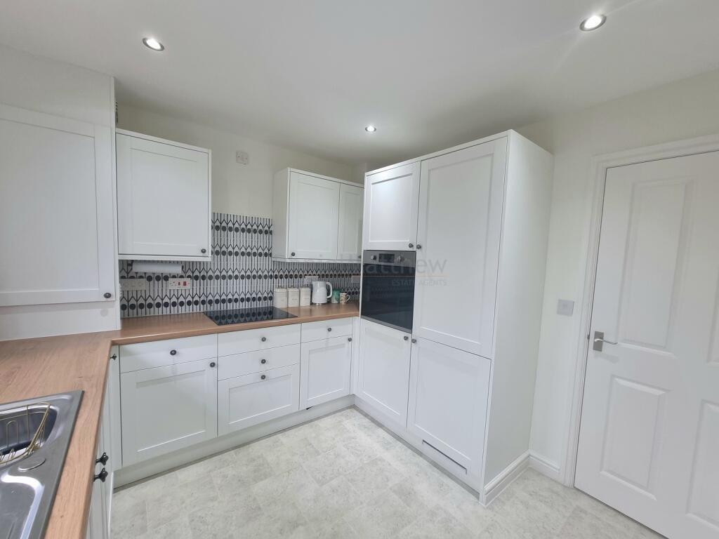 Additional property image - Cefn Glas Road, Bridgend
