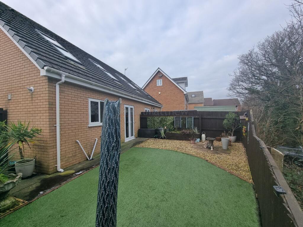 Additional property image - Cefn Glas Road, Bridgend