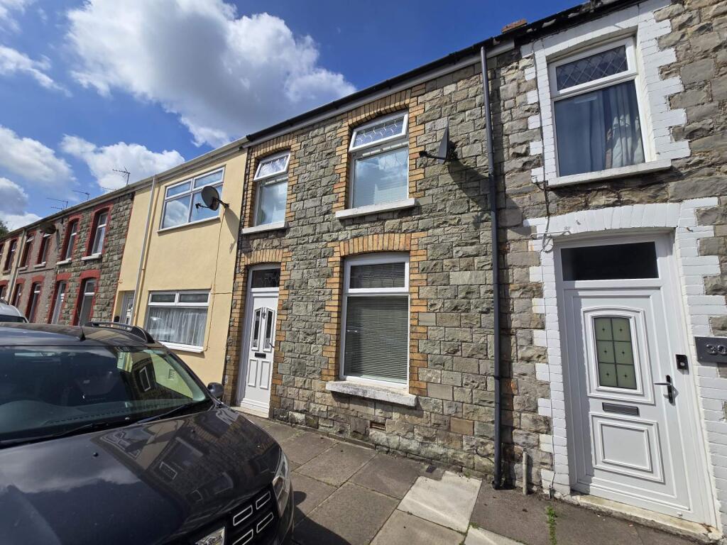 Main image of property: Cheltenham Terrace, Bridgend, Bridgend County. CF31 3AH