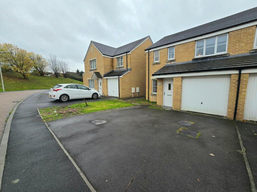 Main image of property: Maes Brynach, Brynmenyn, CF32