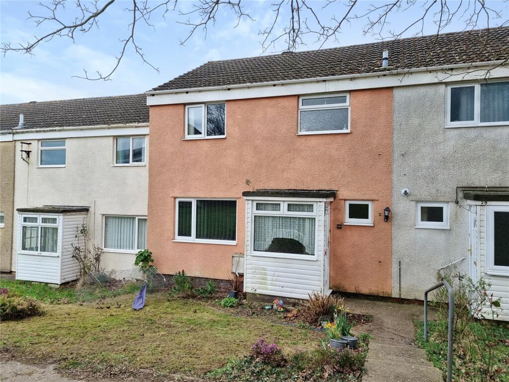 3 bedroom terraced house for sale in Estate, Chard, Somerset, TA20