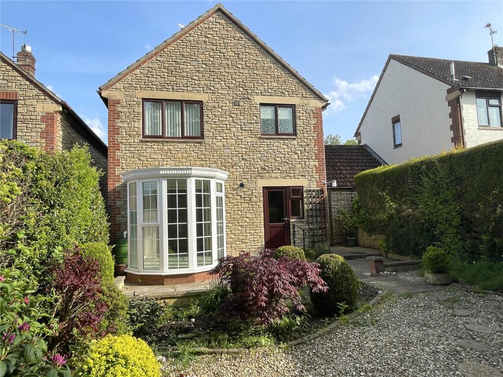 2 bedroom detached house for sale in Glynsmead, Tatworth, Somerset, TA20