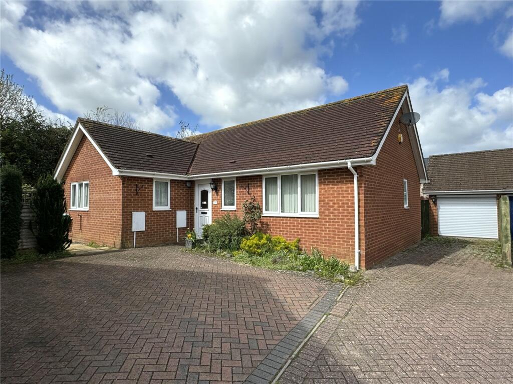 3 bedroom bungalow for sale in Staples Meadow, Tatworth, Chard