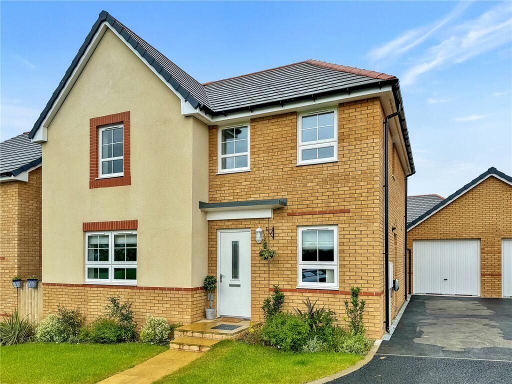 4 bedroom detached house for sale in Dolly Drove, Crimchard, Chard
