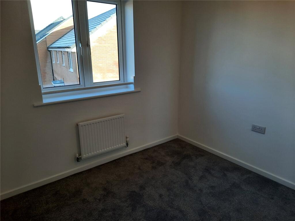 Additional property image - 24 Sandpiper Drive, Houndstone, Yeovil, Somersetq, BA22