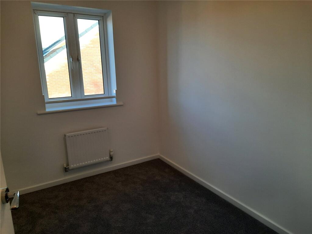 Additional property image - 24 Sandpiper Drive, Houndstone, Yeovil, Somersetq, BA22