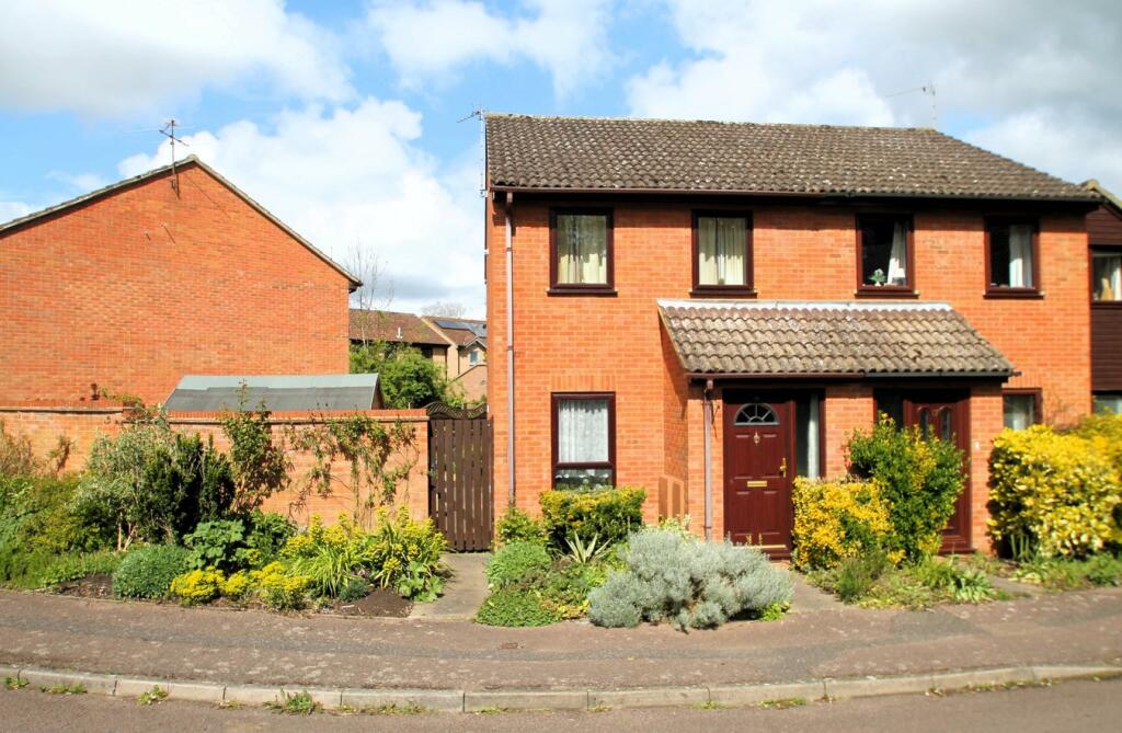 2 bedroom semidetached house for sale in Prince William Way, Sawston, CB22
