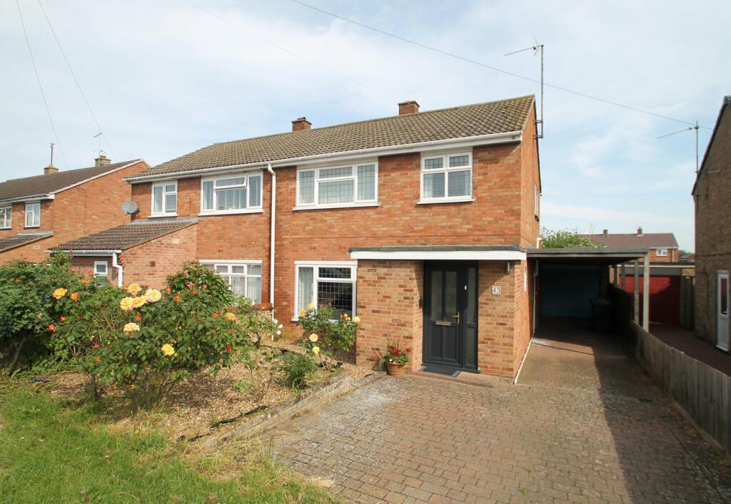 3 bedroom semidetached house for sale in Babraham Road, Sawston, CB22