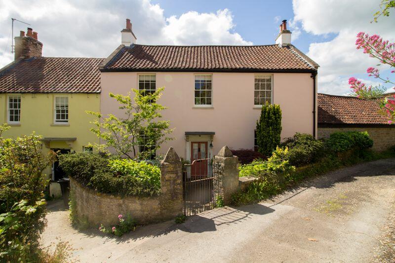 4 bedroom cottage for sale in Dapps Hill, Keynsham, BS31