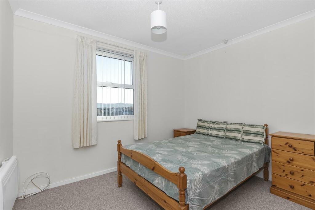Additional property image - Temple Street, Keynsham