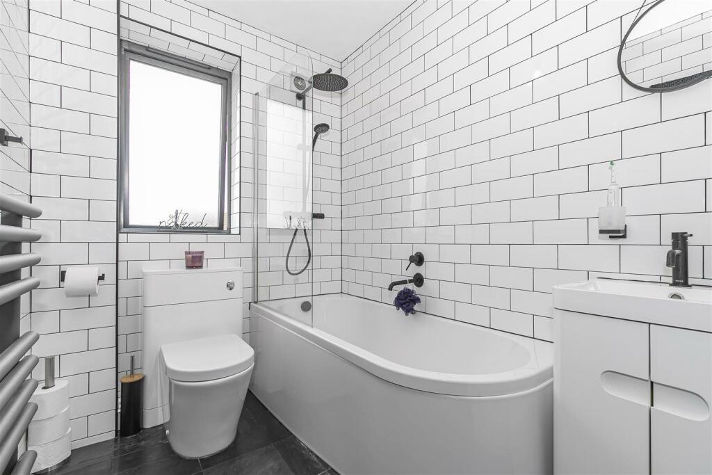 Additional property image - Bristol Road, Keynsham