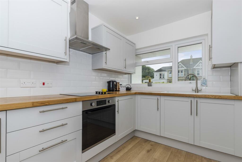 Additional property image - Bath Road, Willsbridge