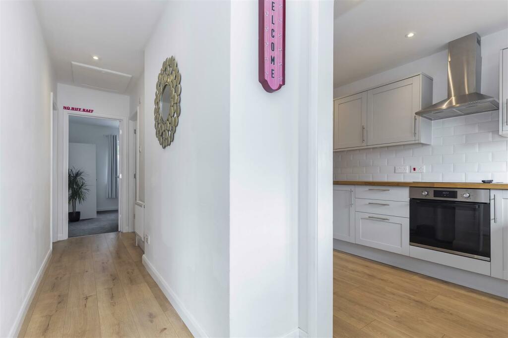 Additional property image - Bath Road, Willsbridge