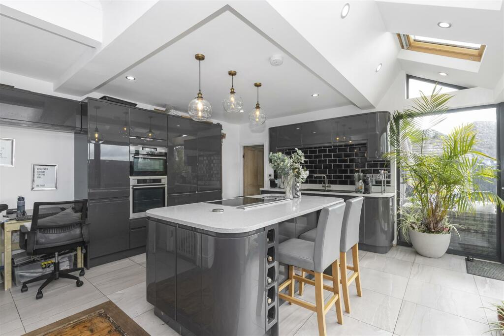 Additional property image - Soundwell Road, Kingswood