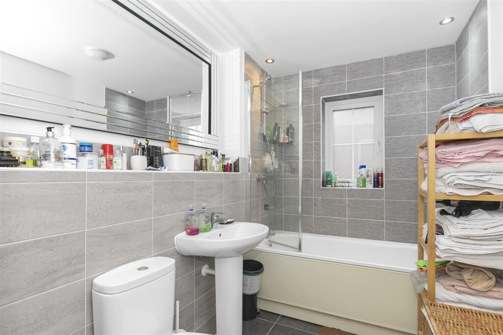 Additional property image - Henry Shute Road, Bristol