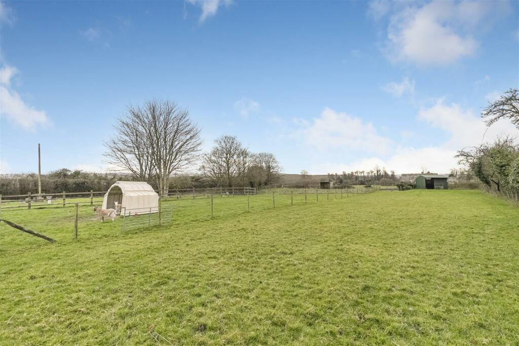 Additional property image - Shortwood Hill, Bristol