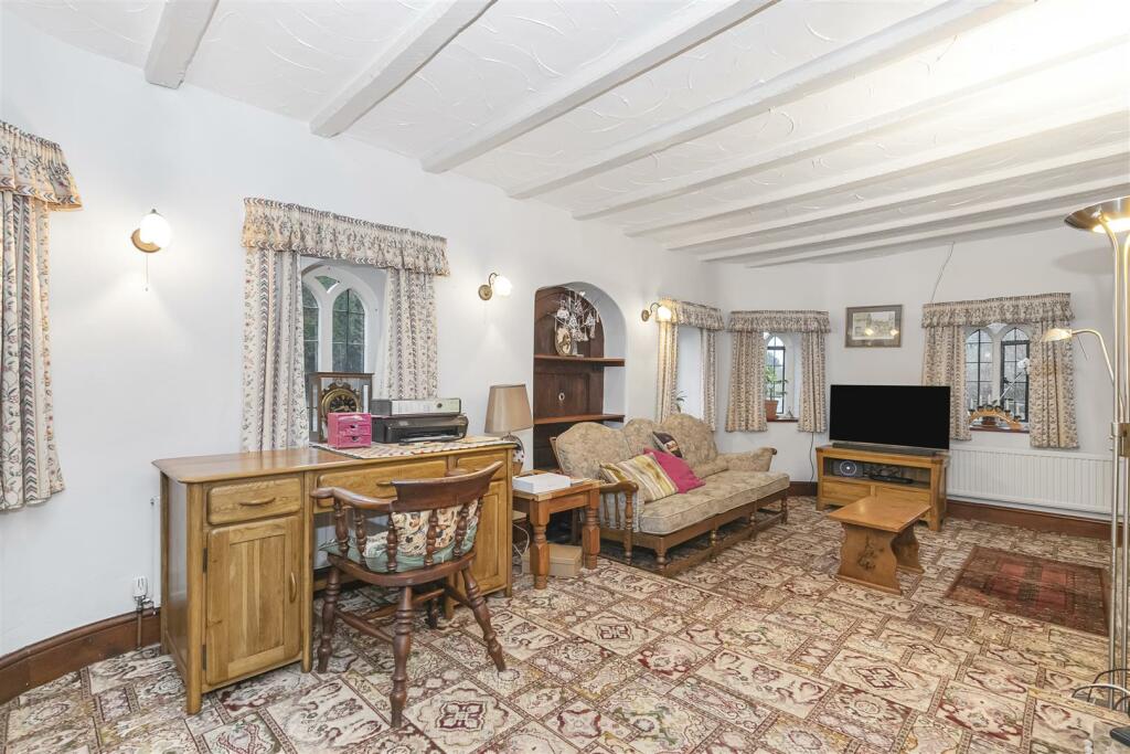 Additional property image - Shortwood Hill, Bristol