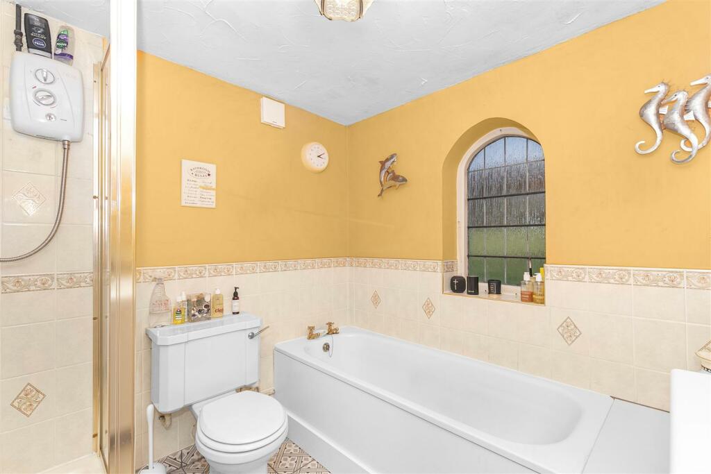 Additional property image - Shortwood Hill, Bristol