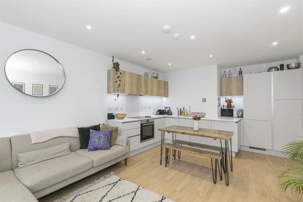 Main image of property: Riverside View, Temple Street, Keynsham