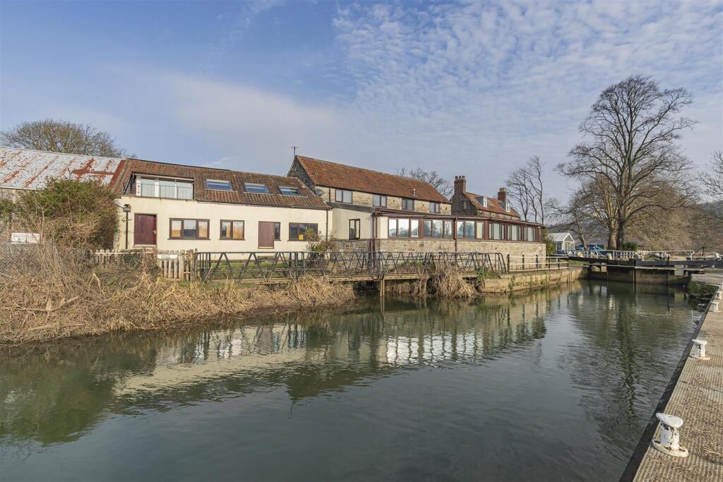 Main image of property: Mead Lane, Saltford