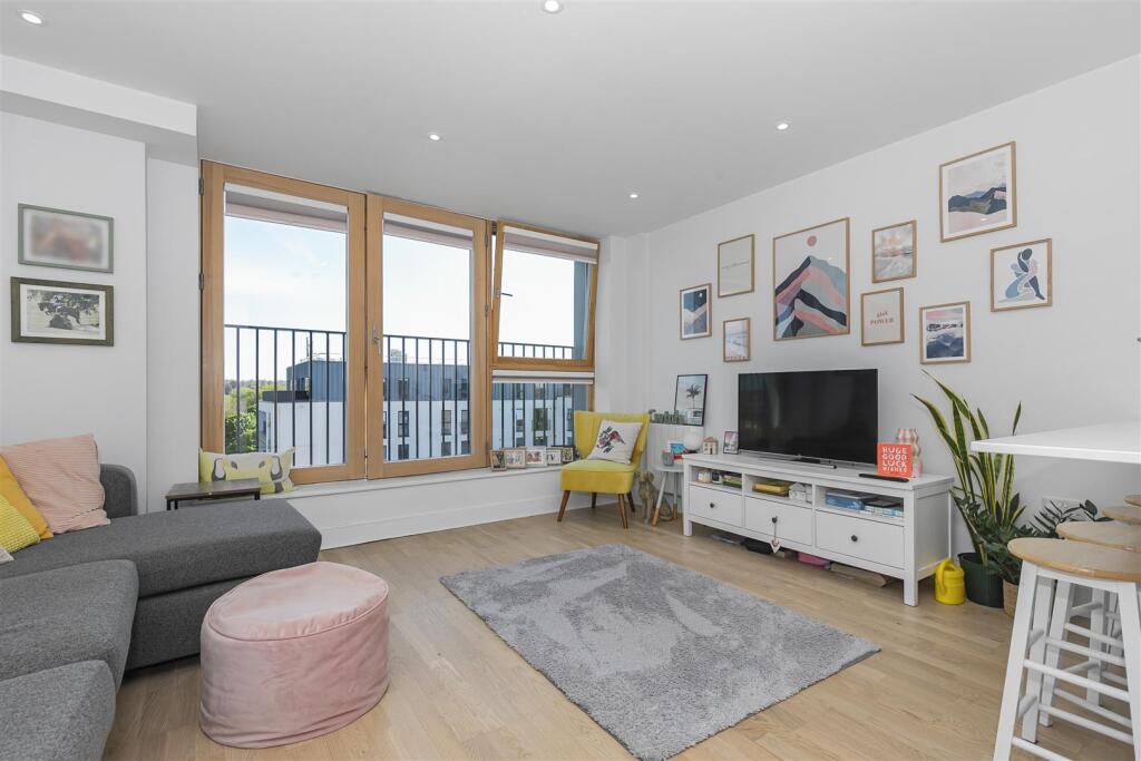 Main image of property: Riverside View, Keynsham, Bristol
