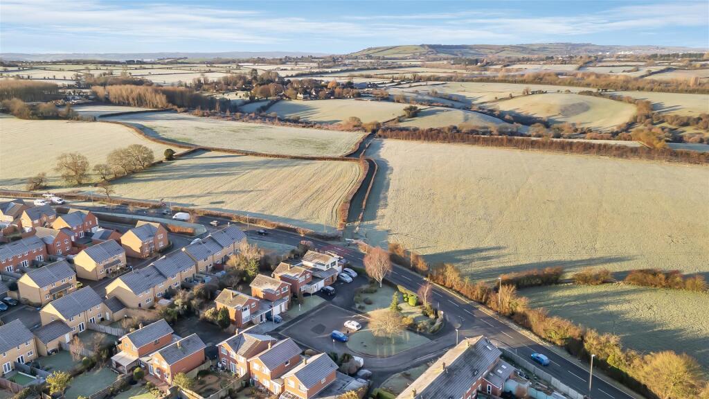 Main image of property: Walnut Close, Keynsham