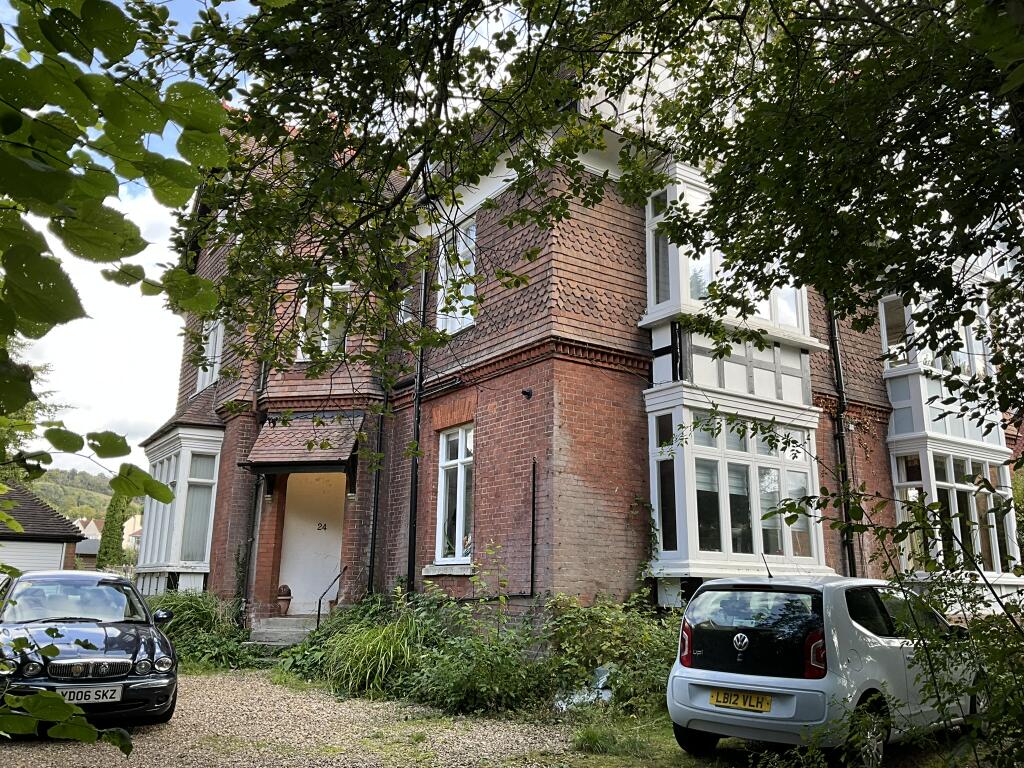 Main image of property: TOP FLOOR FLAT, 24 SOMERS ROAD, REIGATE, SURREY