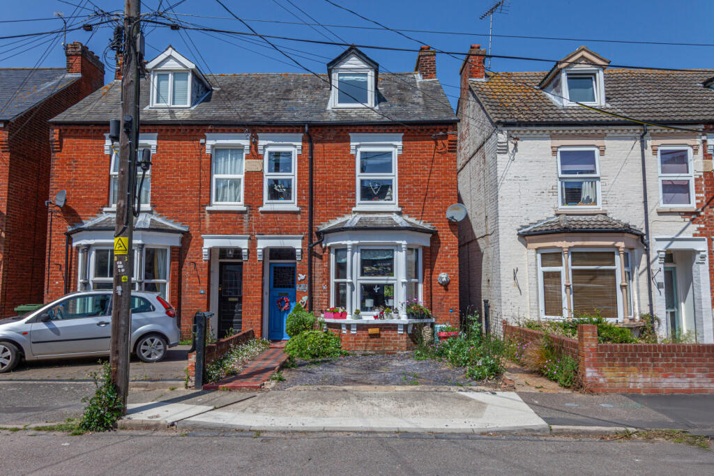 Main image of property: Felix Road, Felixstowe, IP11 7JD