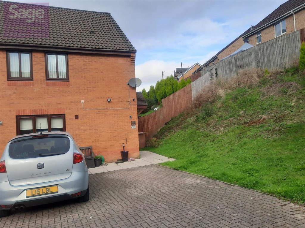3 bedroom semidetached house for sale in Cwrt Y Babell, Ynysddu,, NP11
