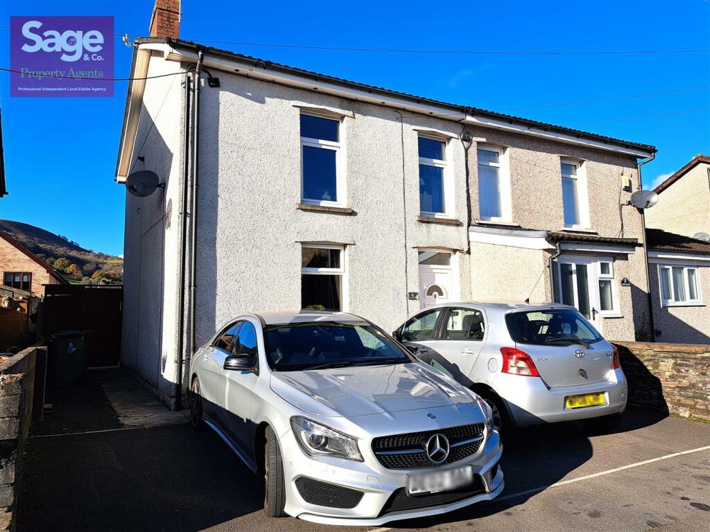 3 bedroom semidetached house for sale in Llanarth Square, Risca, NP11
