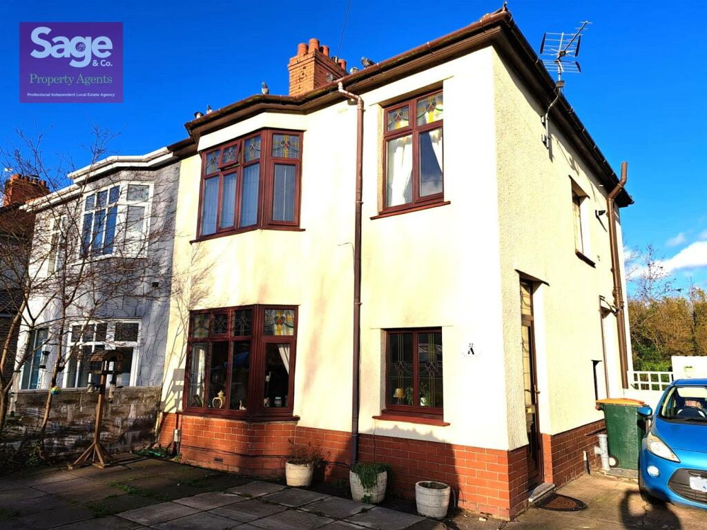 3 bedroom semidetached house for sale in High Cross Road, Rogerstone