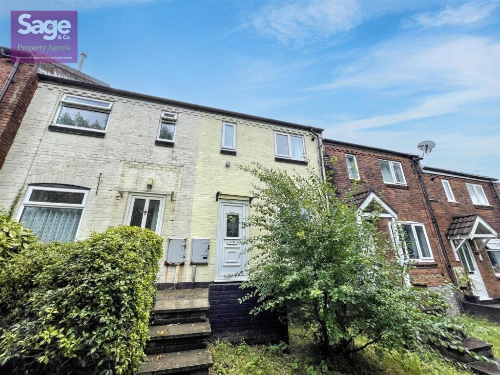 Main image of property: Twmbarlwm Close, Risca, Newport