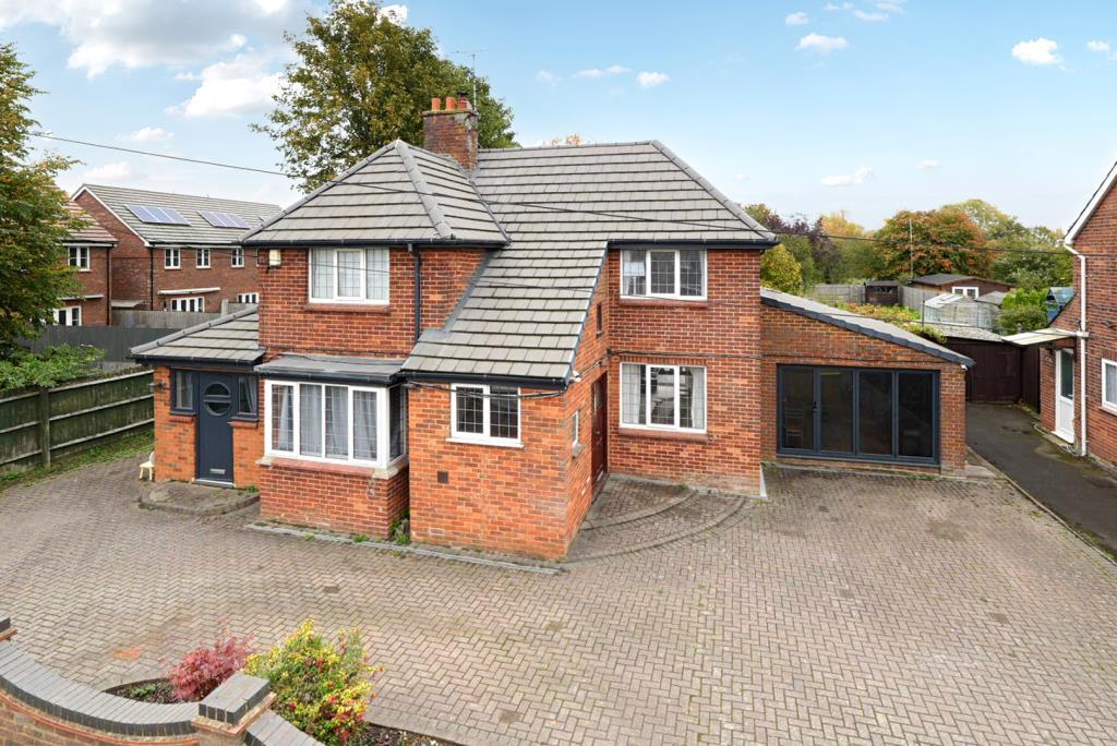 Main image of property: Wendover Road, Weston Turville, HP22