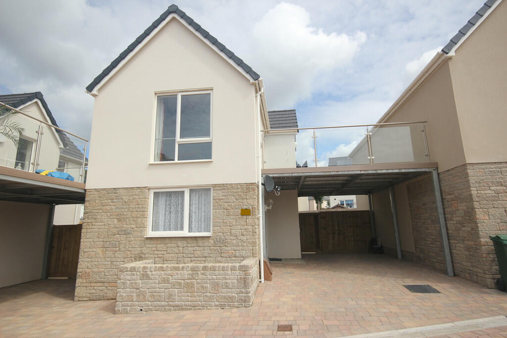 2 bedroom detached house for rent in Vixen Way, Plymouth, PL2