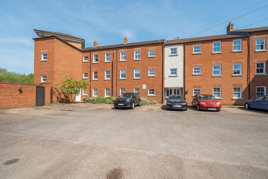 Main image of property: Stafford Keep, Aylesbury, HP19