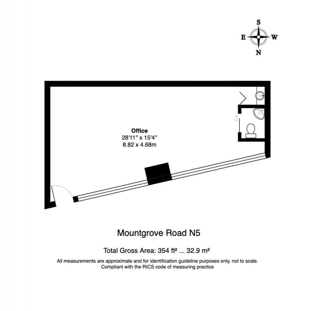 Shop for sale in QuadrantBrownswood Tenant CoOperative Ltd, 4345