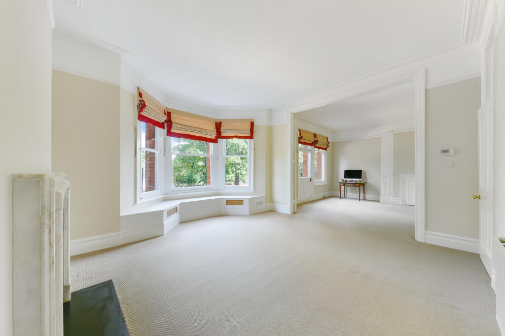 Main image of property: Clapham Mansions, SW4