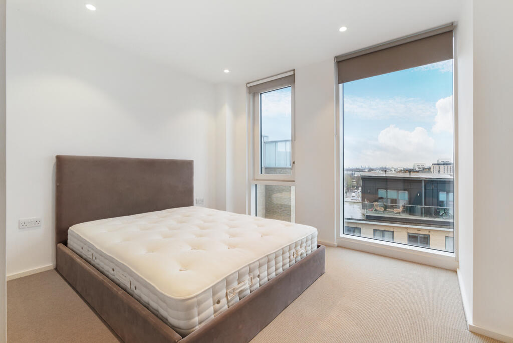 Main image of property: Beacon Tower, SW18