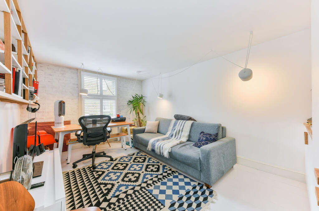 Main image of property: Ballater Road, SW2