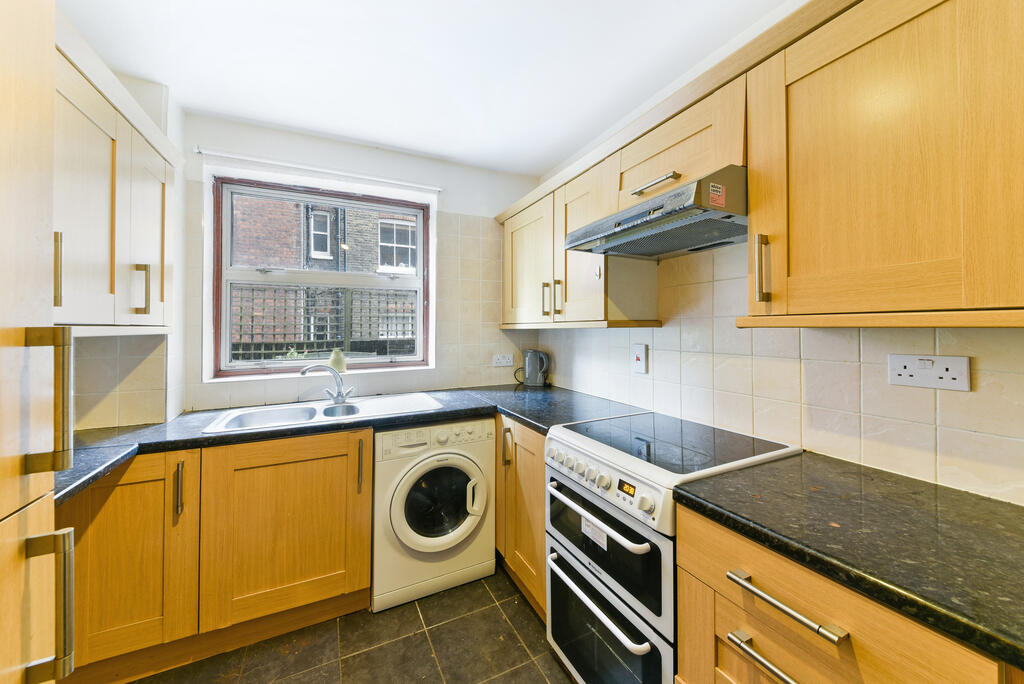 Main image of property: St Mary Le Park, SW11