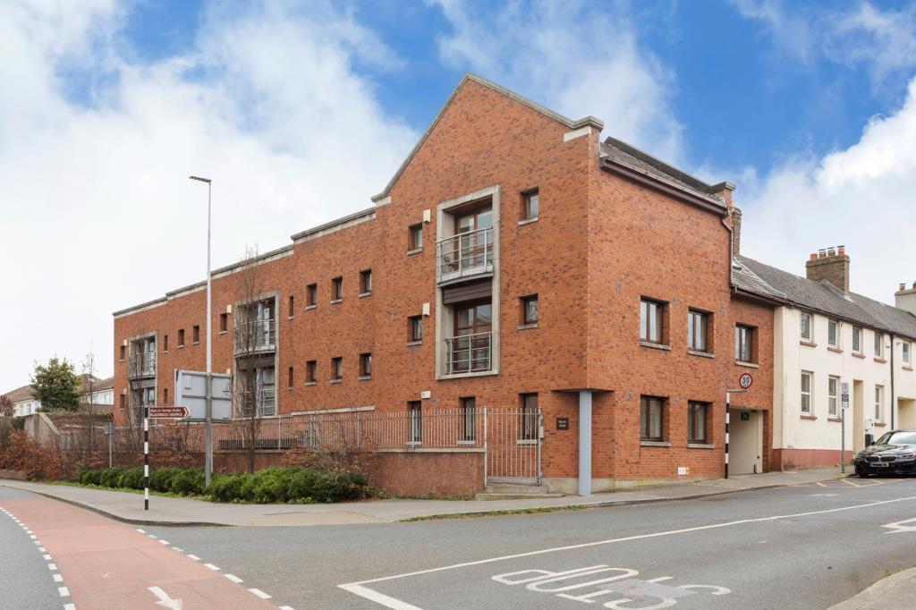 Main image of property: 7 Rock Hall, Sweetmans Avenue, Blackrock, Co. Dublin, A94 DP66