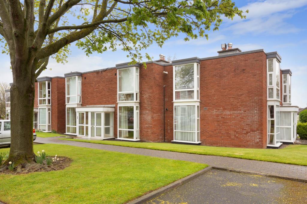 Main image of property: 25 Cherbury Court, Booterstown Avenue, Booterstown, Co Dublin, A94 HK70