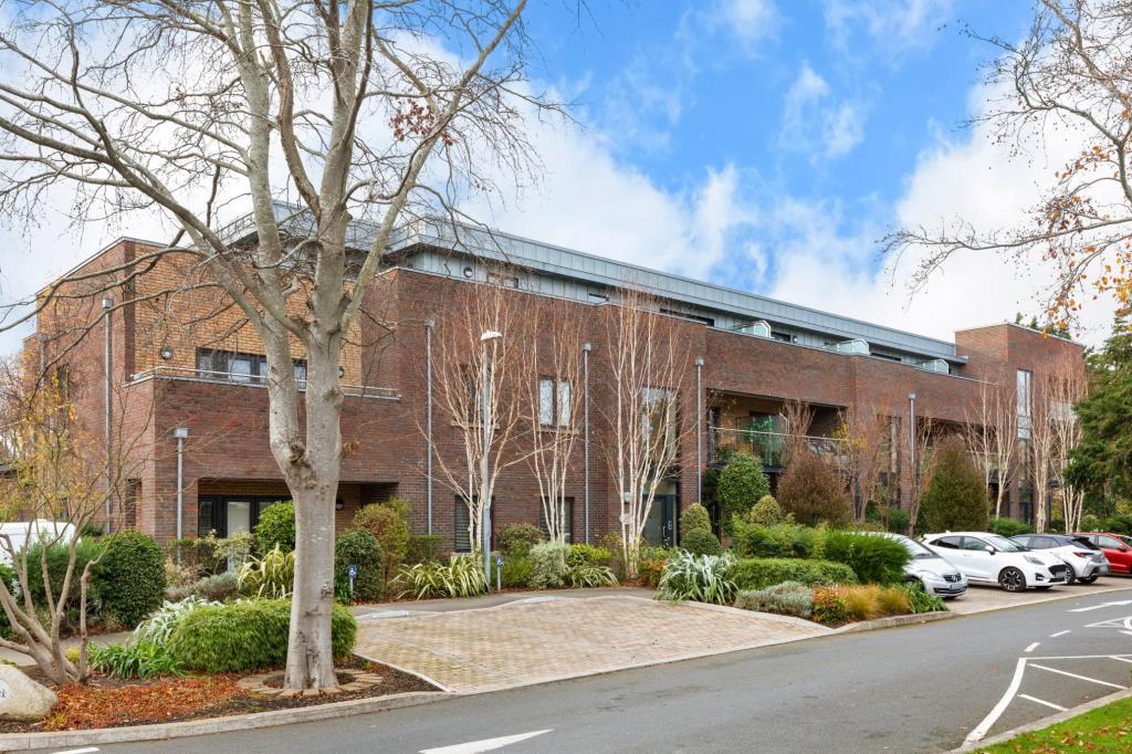 Main image of property: 14 Sundays Well, Bracken Park, Castleknock, Dublin 15, D15KFY5
