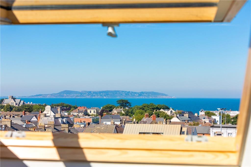 4 bedroom detached house for sale in Ard Na Greine, Ardeevin Road