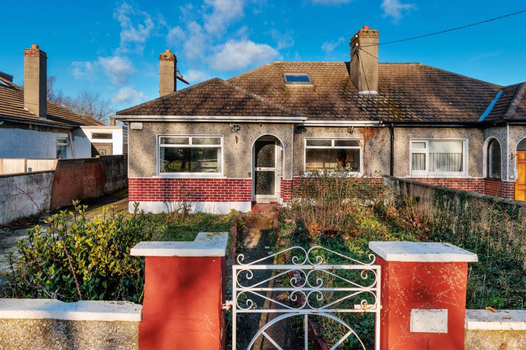 Main image of property: 16 Cedarwood Avenue, Glasnevin, Dublin 11, D11 XW50