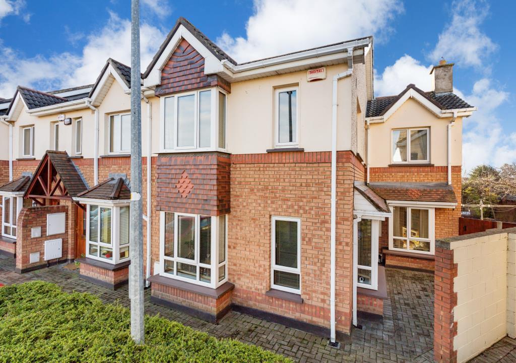 Main image of property: 9 Burnside, Santry, Dublin 9, D09 K8P7