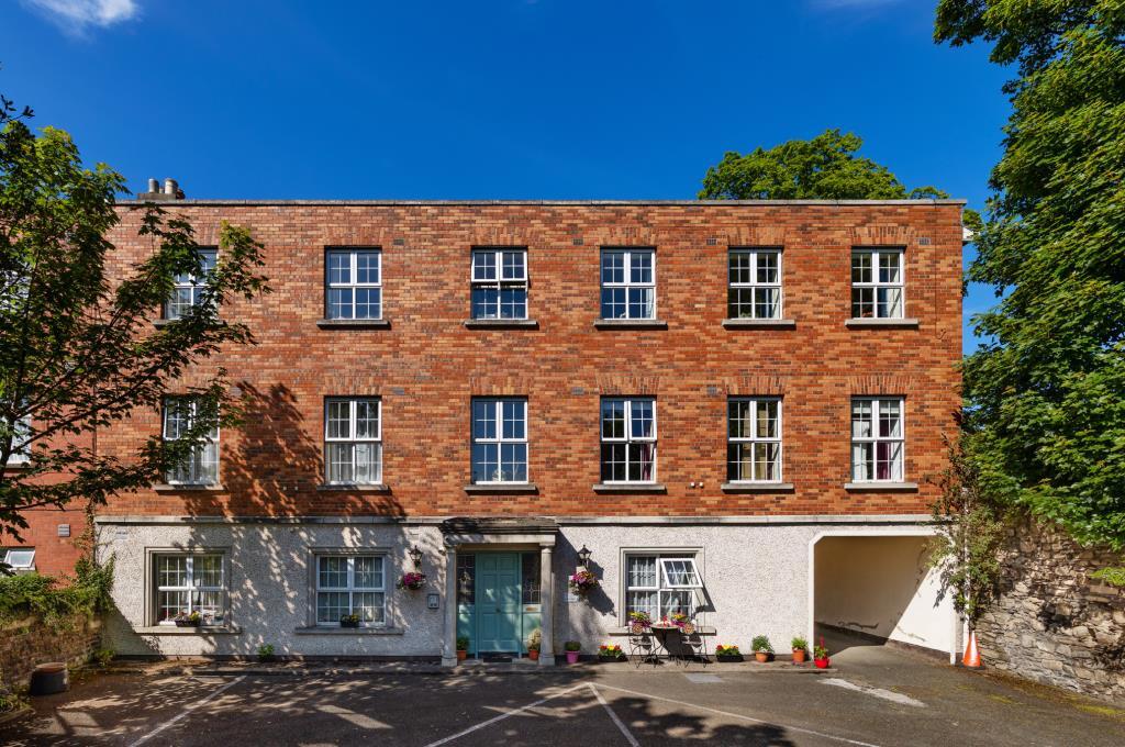 Main image of property: Apartment 11, 182 Clonliffe Road, Drumcondra, Dublin 3, D03 VR92