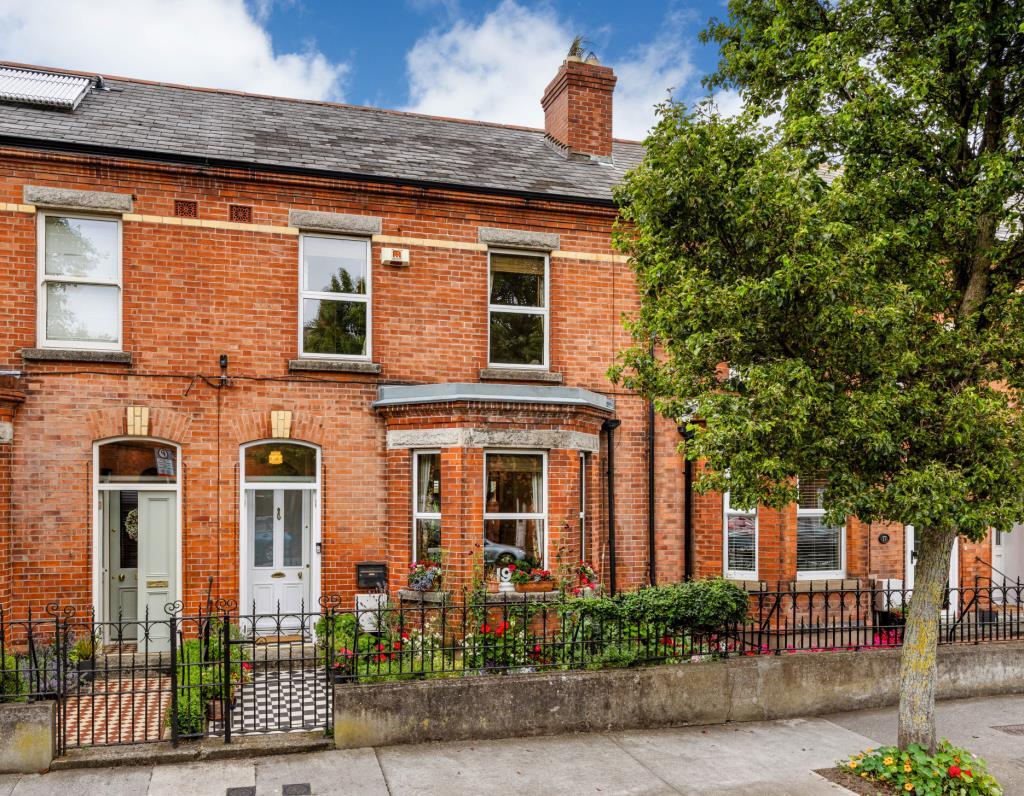 Main image of property: 19 Homefarm Road, Drumcondra, Dublin 9, D09 V2N9